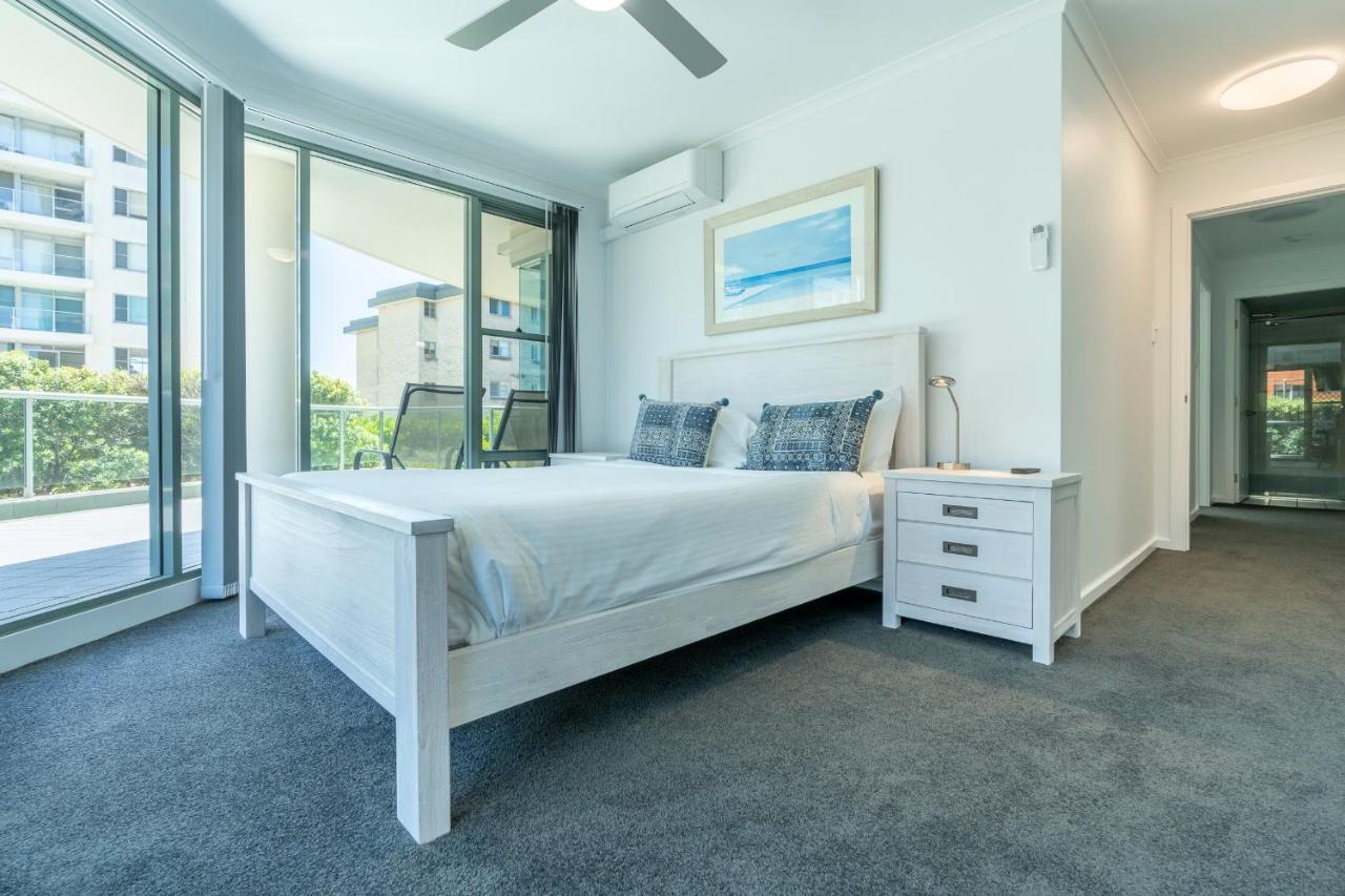 Sails Apartments Forster Exterior photo